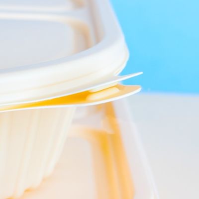 Stoviglie a 10 pollici Bento Biodegradable Cornstarch Food Containers dell'amido di mais di 3 compartimenti