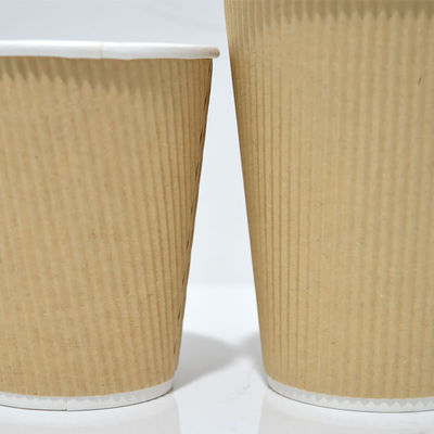 Parete riciclabile del Tripple delle tazze di carta dell'ondulazione di PLA 12oz Kraft di 90MM PS per caffè