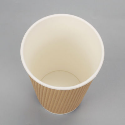 Parete riciclabile del Tripple delle tazze di carta dell'ondulazione di PLA 12oz Kraft di 90MM PS per caffè