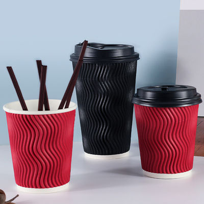 tazze fredde eliminabili della bevanda della carta di parete dell'ondulazione di Boba della bolla 280gsm con i coperchi
